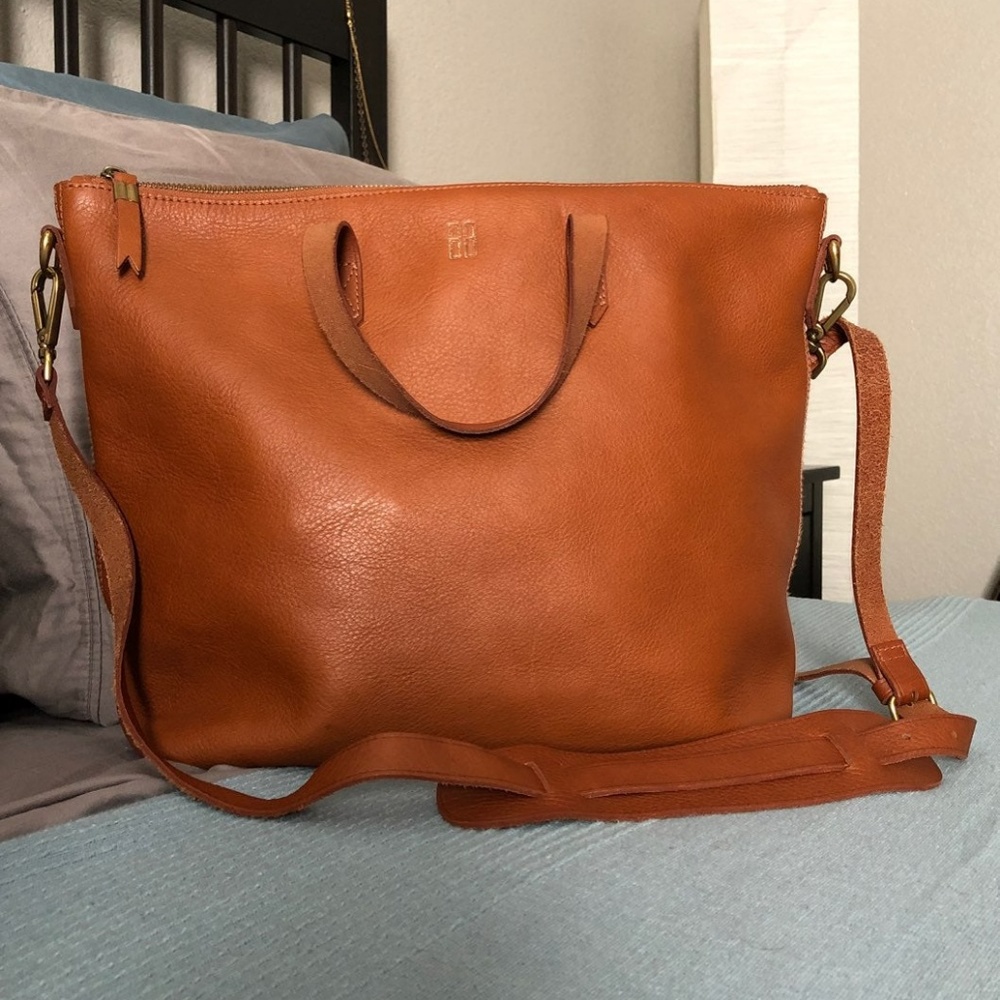 Madewell English Saddle Zip Top Tote Bag